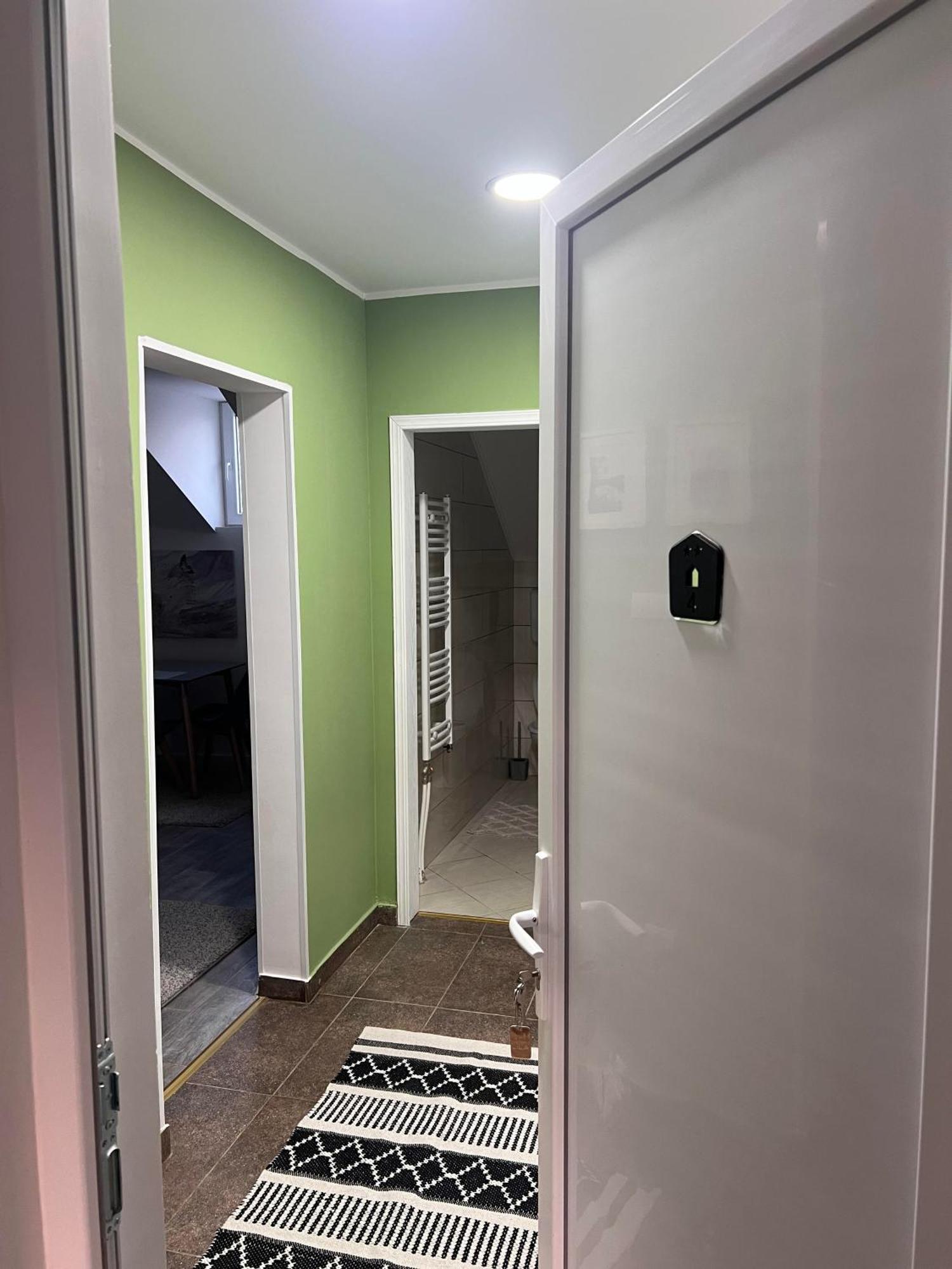 Guest House Lila Sombor Bagian luar foto