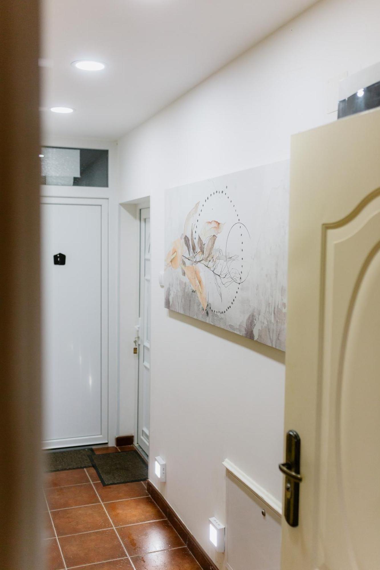 Guest House Lila Sombor Bagian luar foto