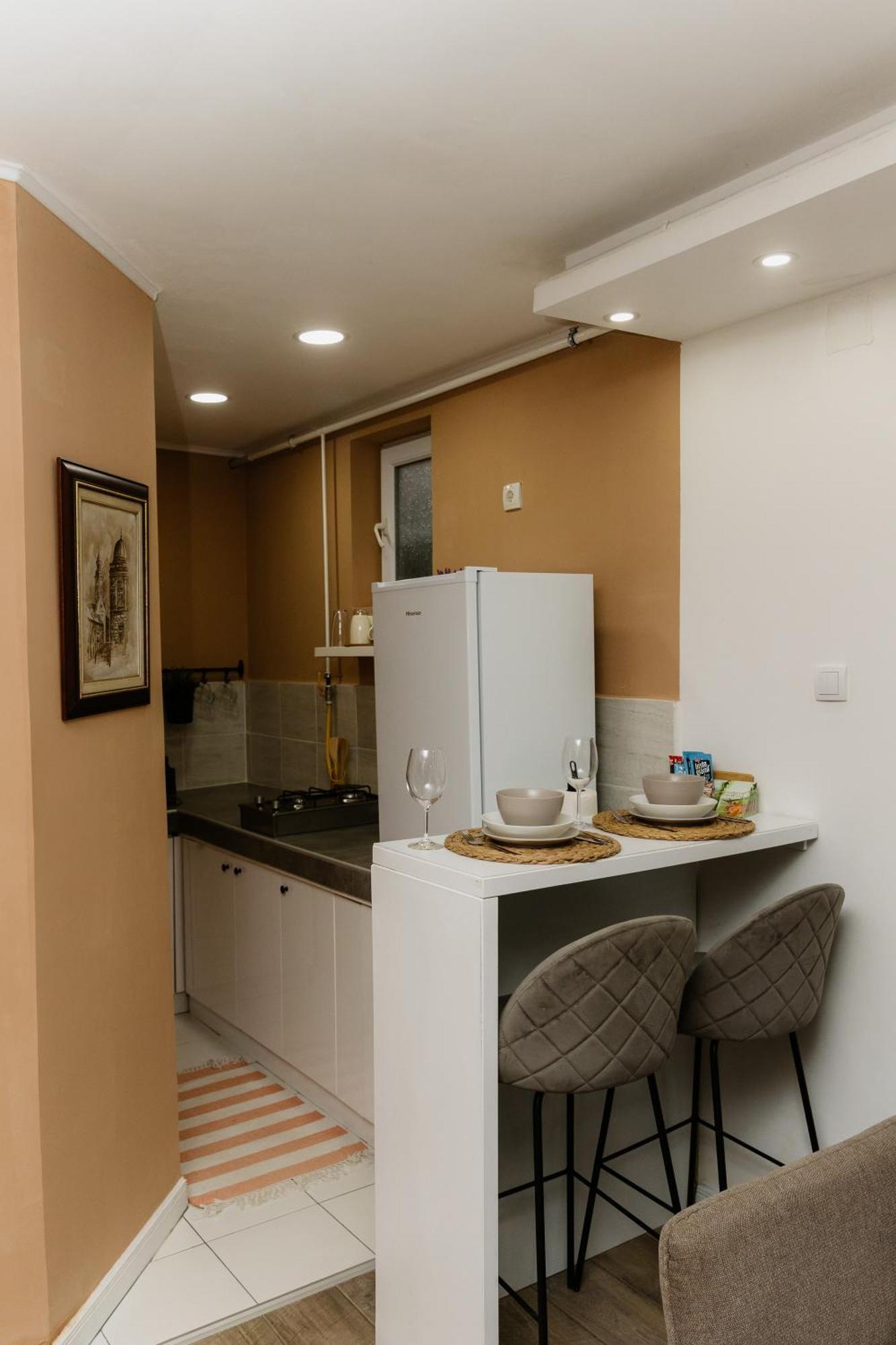 Guest House Lila Sombor Bagian luar foto