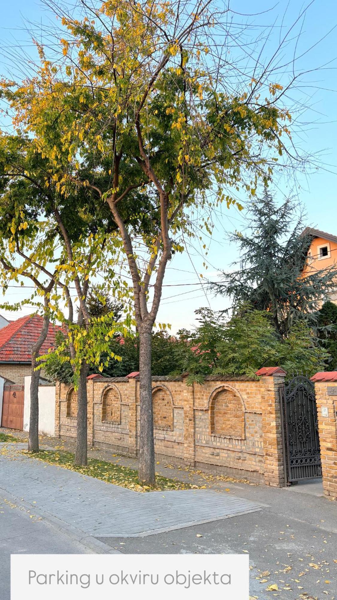 Guest House Lila Sombor Bagian luar foto